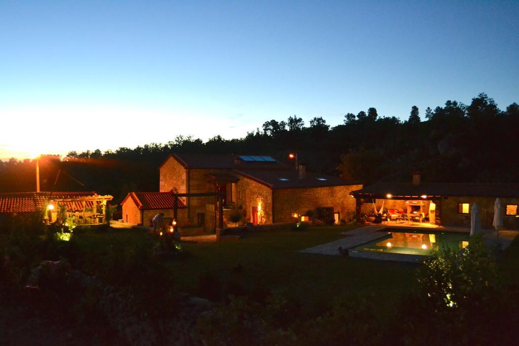 Carya Tallaya - Casas De Campo Vale das Éguas Buitenkant foto